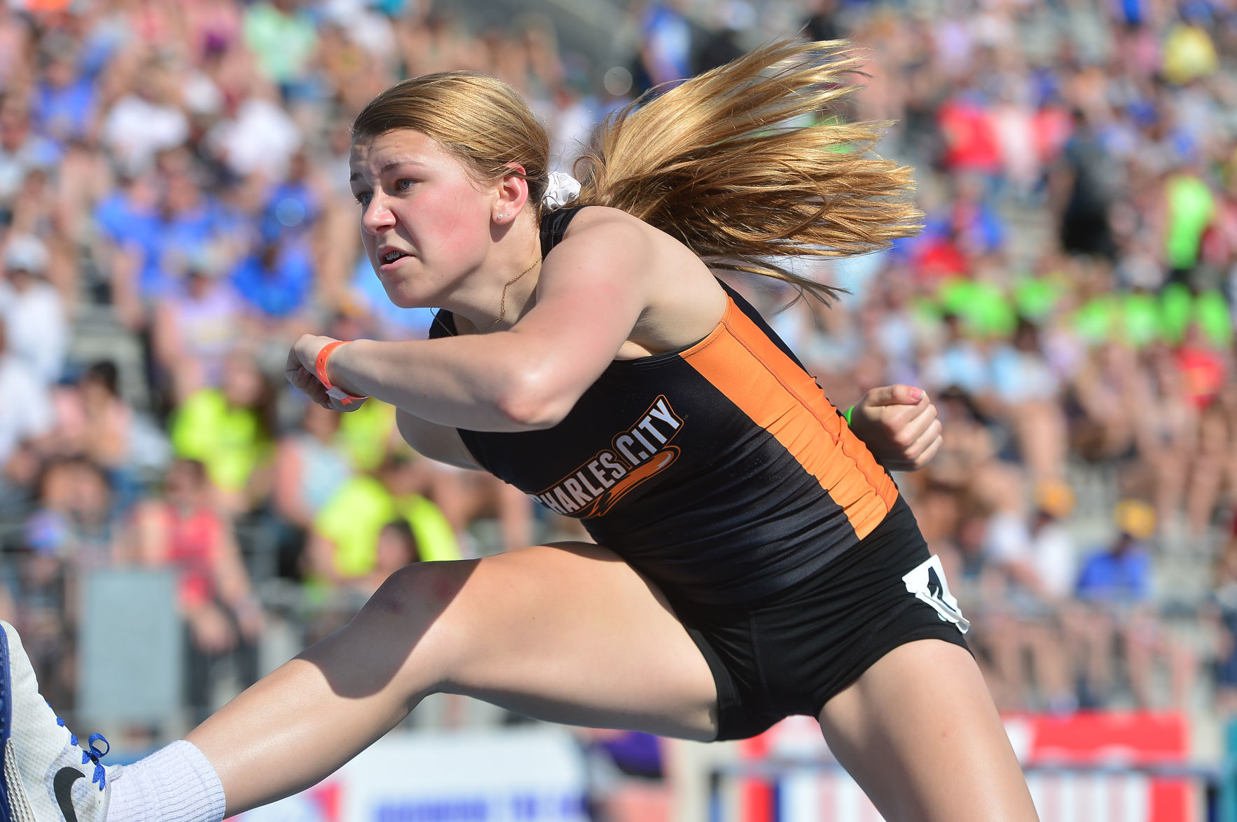 State Track Thu 6